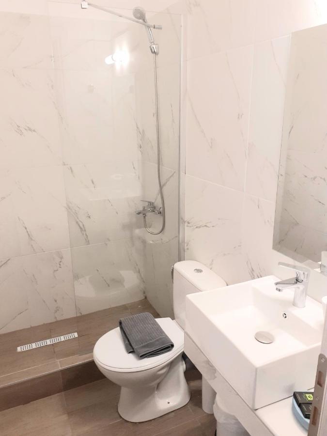 Eternal Suites אדסה מראה חיצוני תמונה